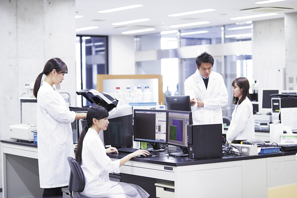 効率的で一貫した薬学教育を実施